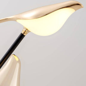 Minimalist Magpie Design LED Floor Lamp