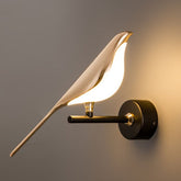 Modern Art Design Magpie Wall Lamp