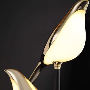 Golden Creative Magpie Table Lamp